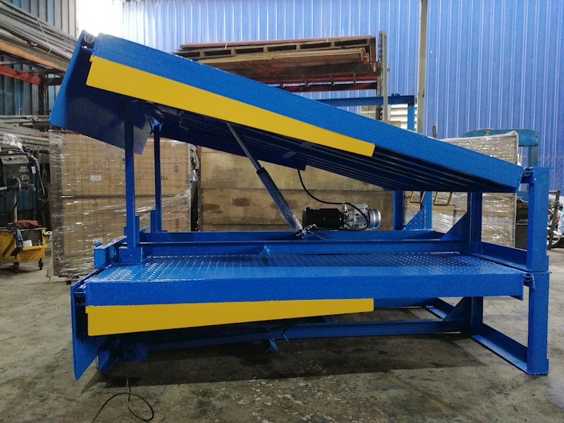 ASCOTT Hydraulic Dock Leveler