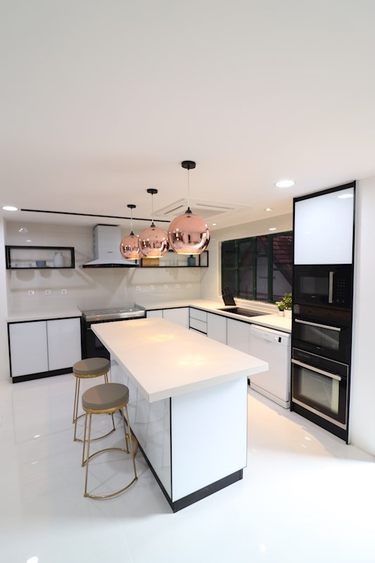 Aluminium Kitchen Cabinet L-Shape Kitchen Design 4G Glass
