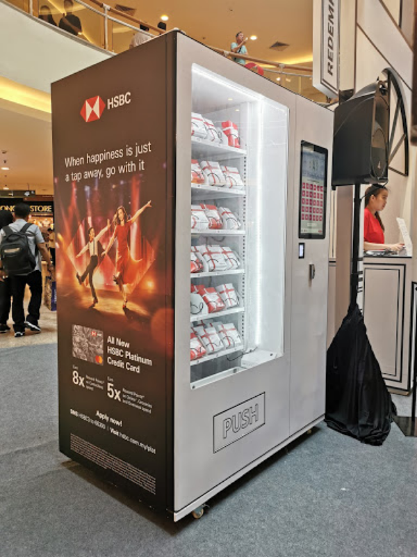 Event Interactive Vending Machine Rent Out