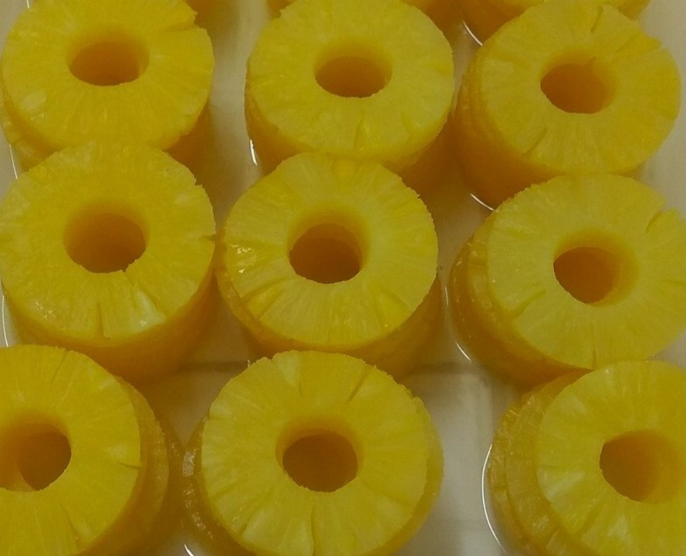 Reico Canned Pineapple Whole Slices in Light Syrup - 3.03kg (淡糖浆菠萝整片罐头 - 3.03kg)