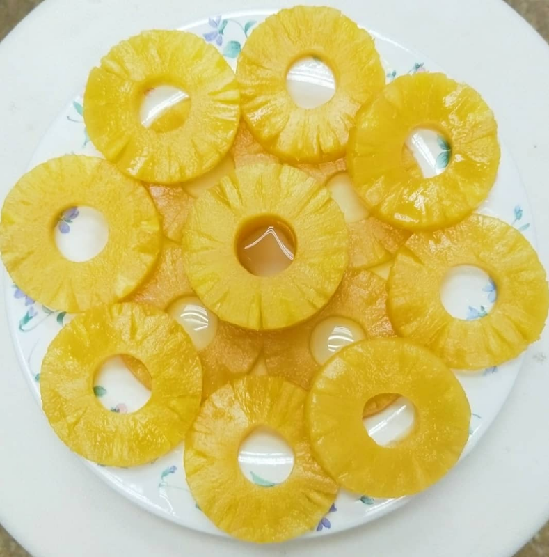 Reico Canned Pineapple Whole Slices in Light Syrup - 3.03kg (淡糖浆菠萝整片罐头 - 3.03kg)