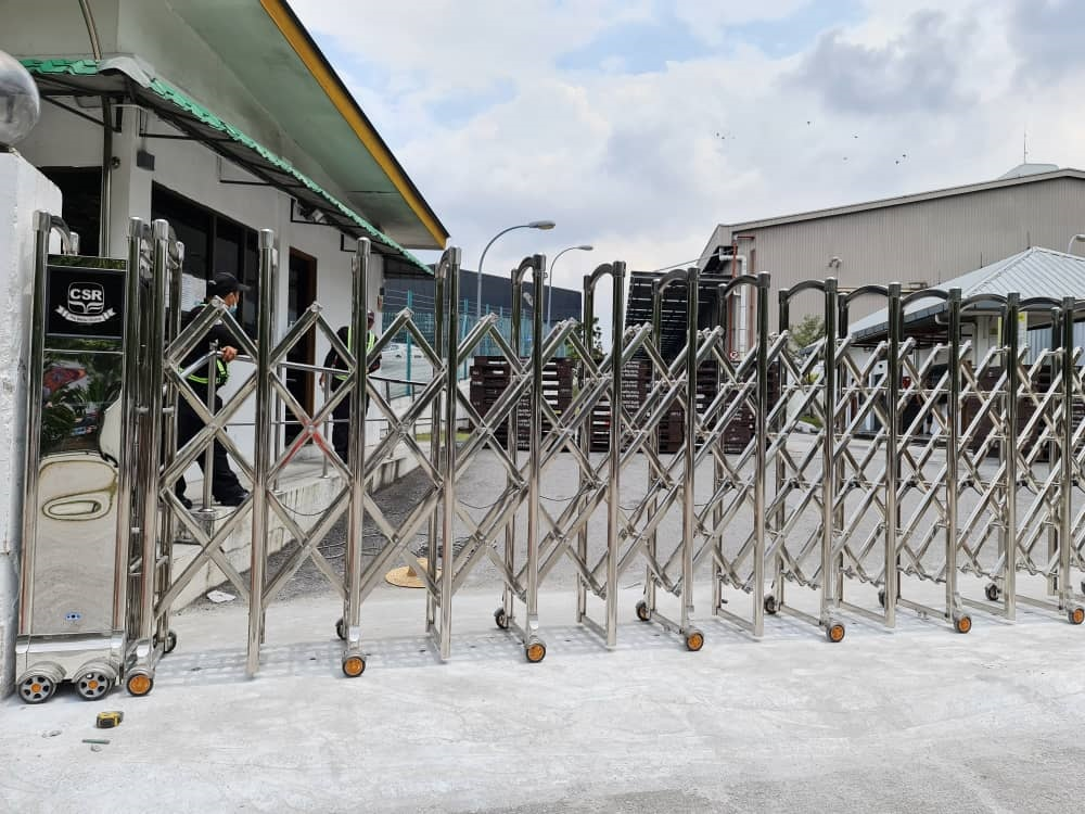 Retractable Gate Stainless Steel Motorized - RGS 003