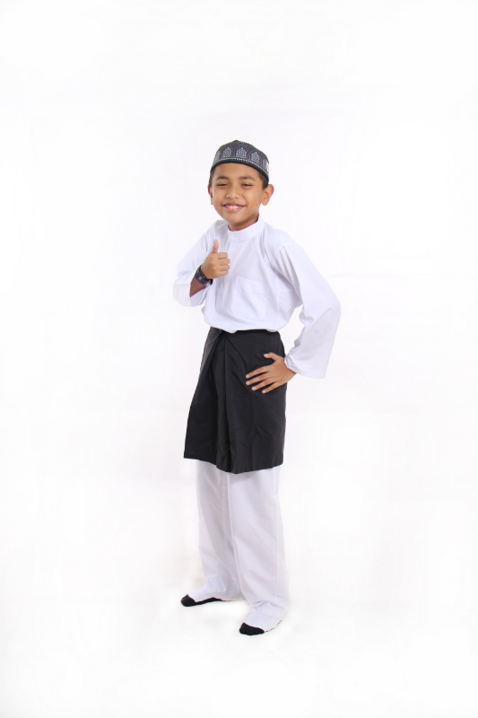 SELUAR MELAYU