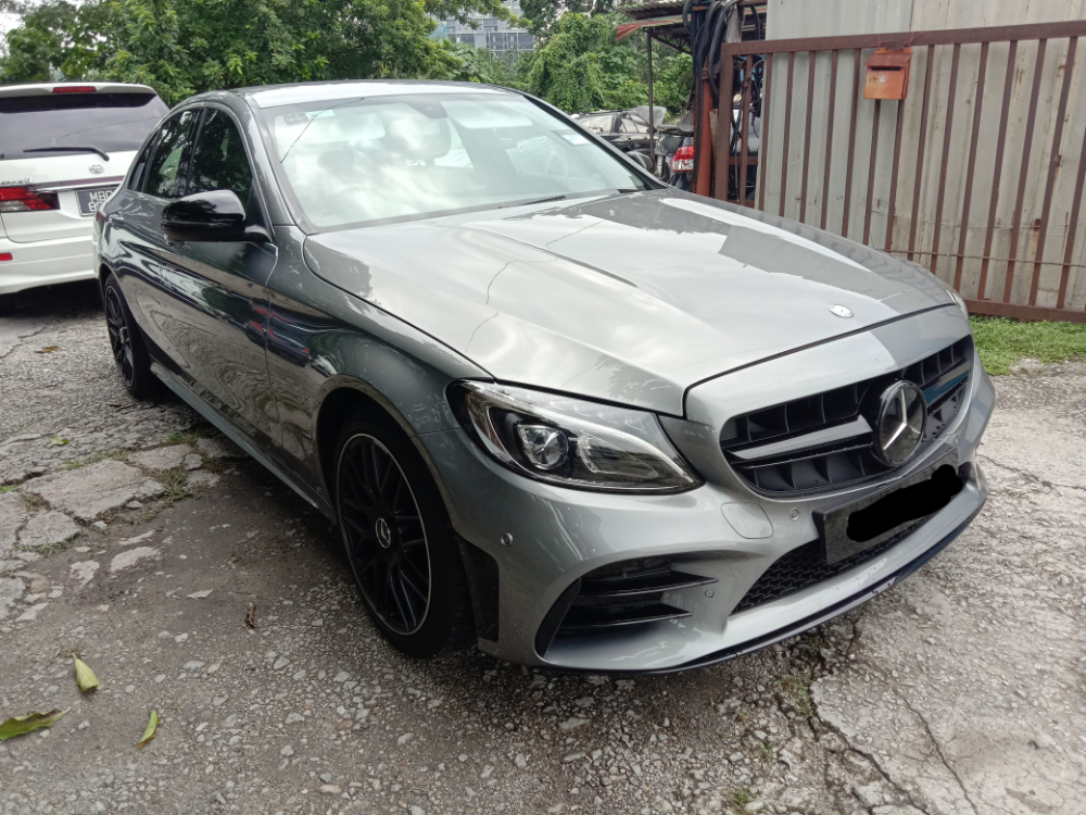 (Used Car)Mercedes benz W205 year 2016 full C43